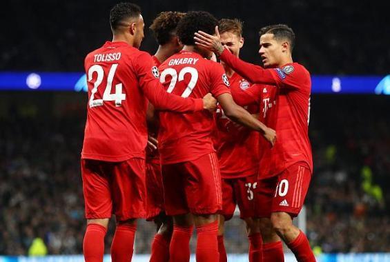 拜仁7-2狂胜热刺 格纳布里和莱万分别上演大四喜双响炮 拜仁7-2热刺,拜仁狂胜热刺,格纳布里大四喜